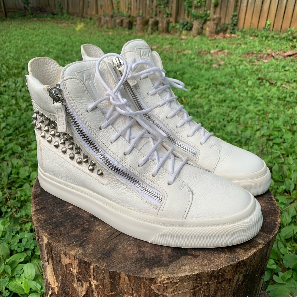 Giuseppe Zanotti white spiked high top sneakers EUR 42 - Picture 1 of 15